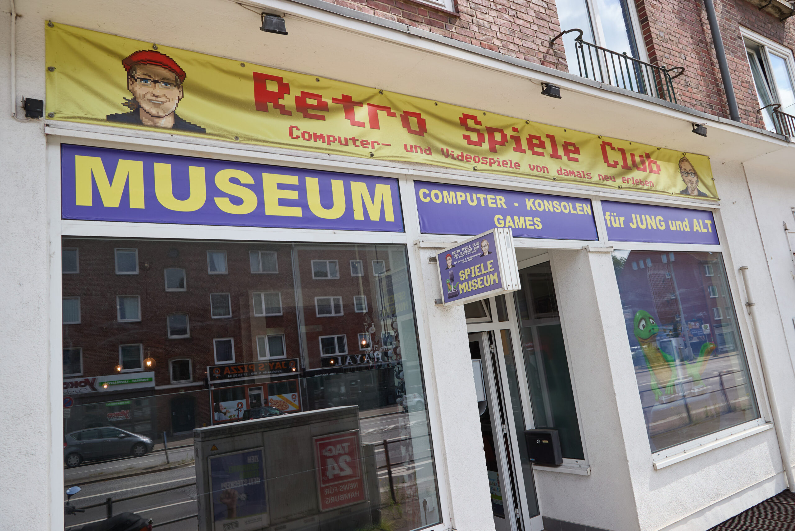 Eingang des Museums "Retro Spiele Club"