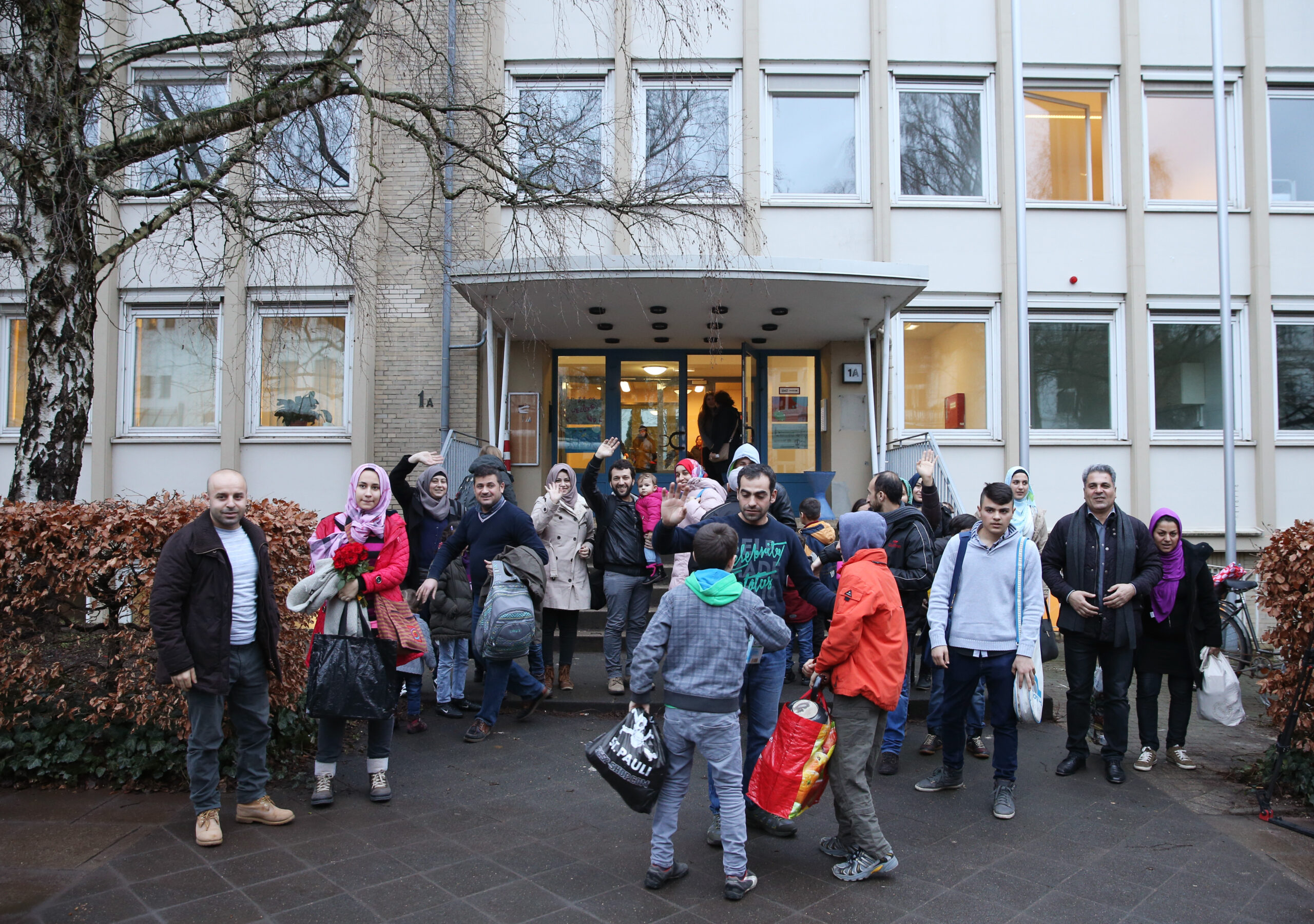 Geflüchtete kommen 2016 in der Unterkunft Sophienterrasse in Harvestehude an.