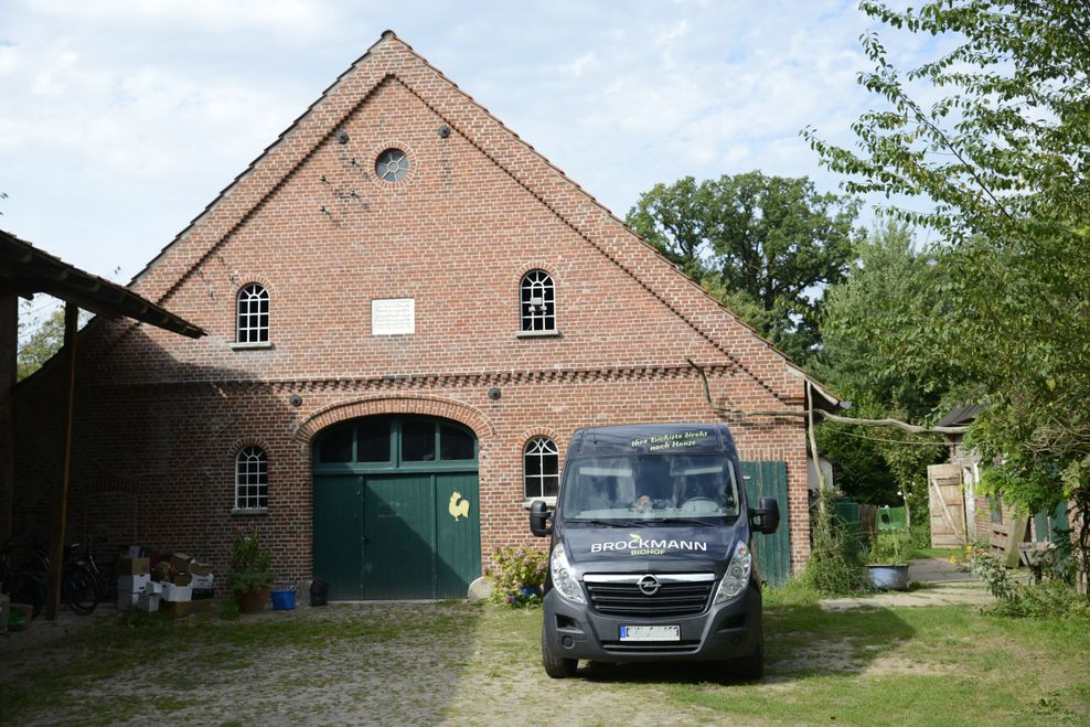 Abmahn-Bäckerei bringt kleinen Biohof in Existenznöte