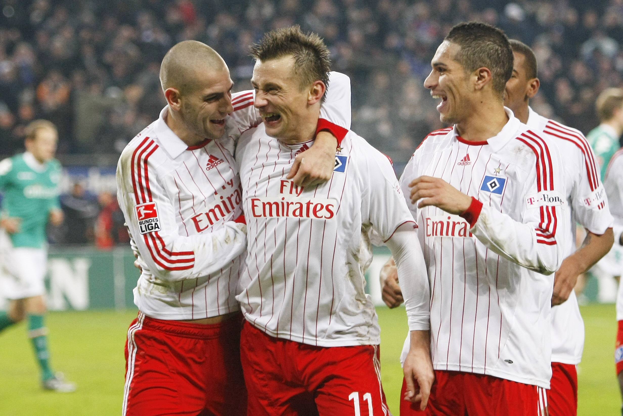 Mladen Petric, Ivica Olic und Paolo Guerrero jubeln