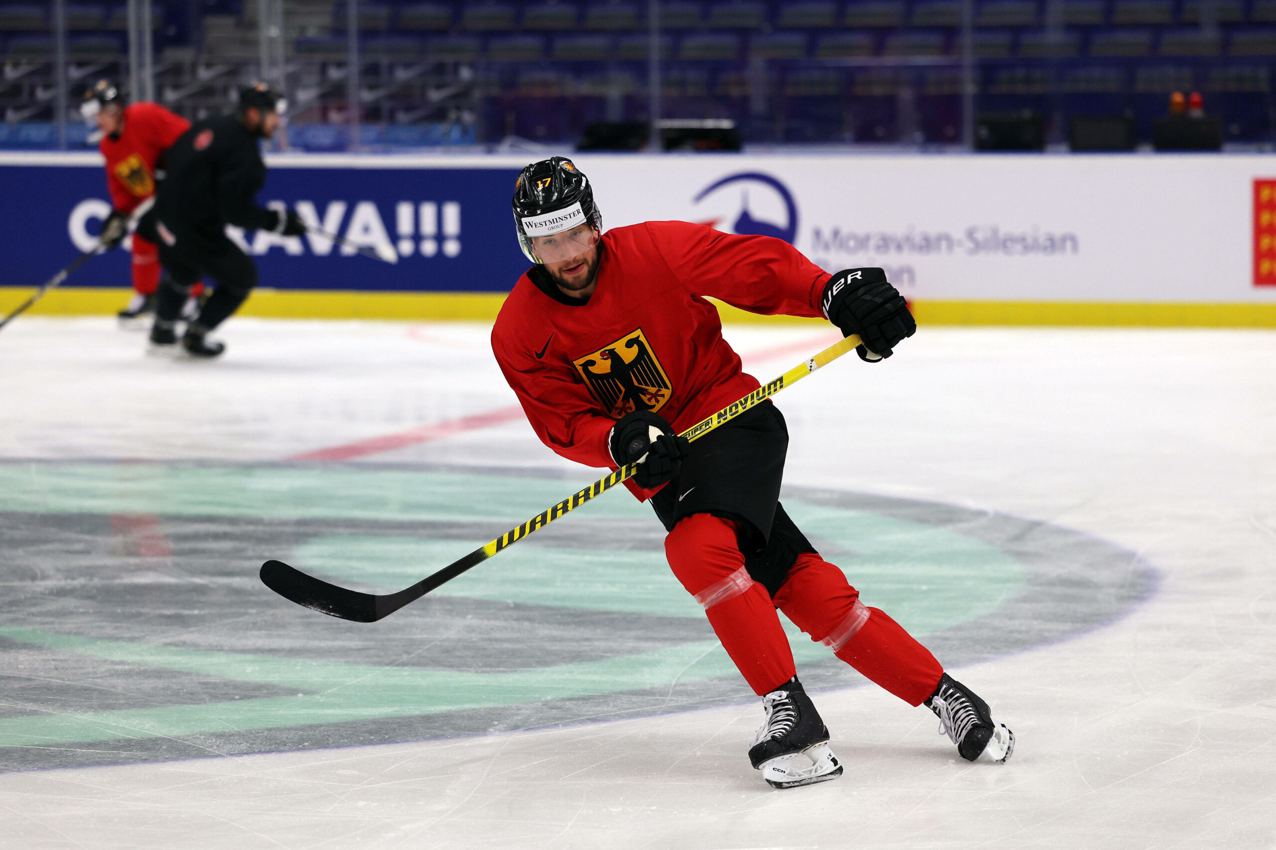 Eishockey-Nationalspieler Tobias Eder von den Eisbären Berlin