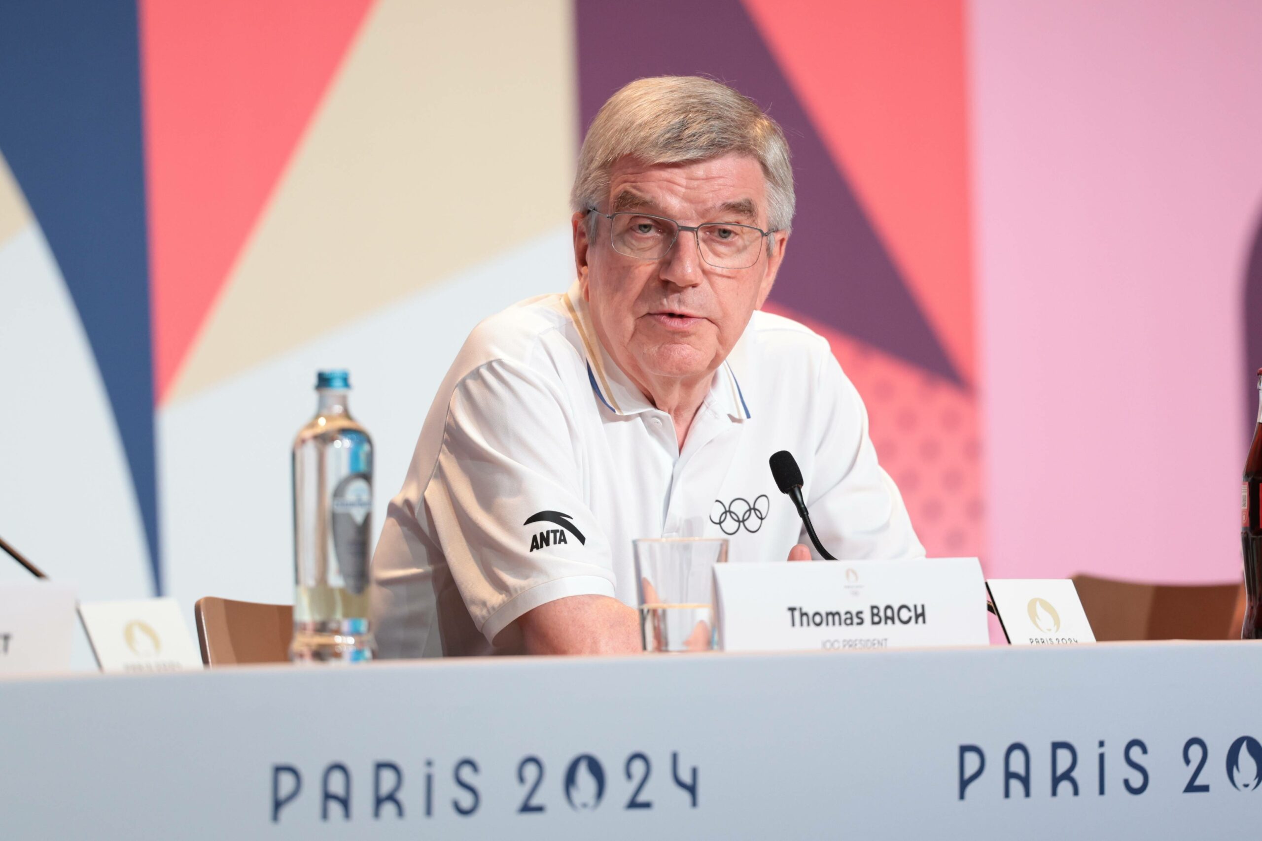 Thomas Bach bei einer Pressekonferenz