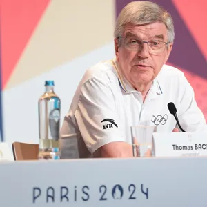 Thomas Bach bei einer Pressekonferenz