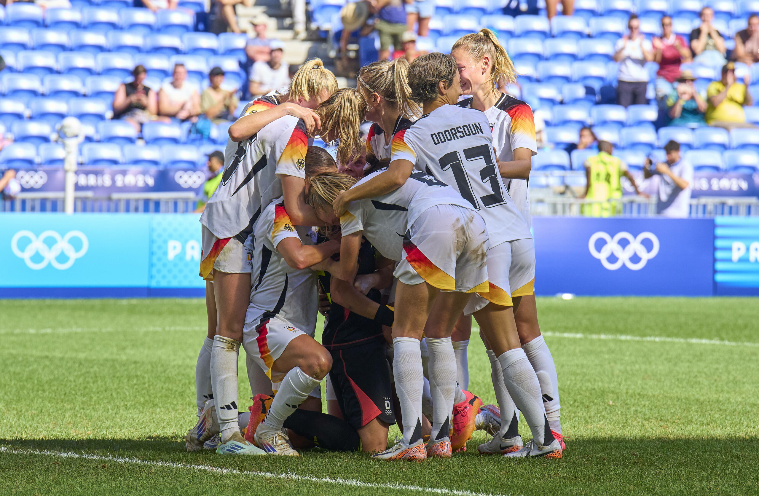 Die DFB-Frauen jubeln