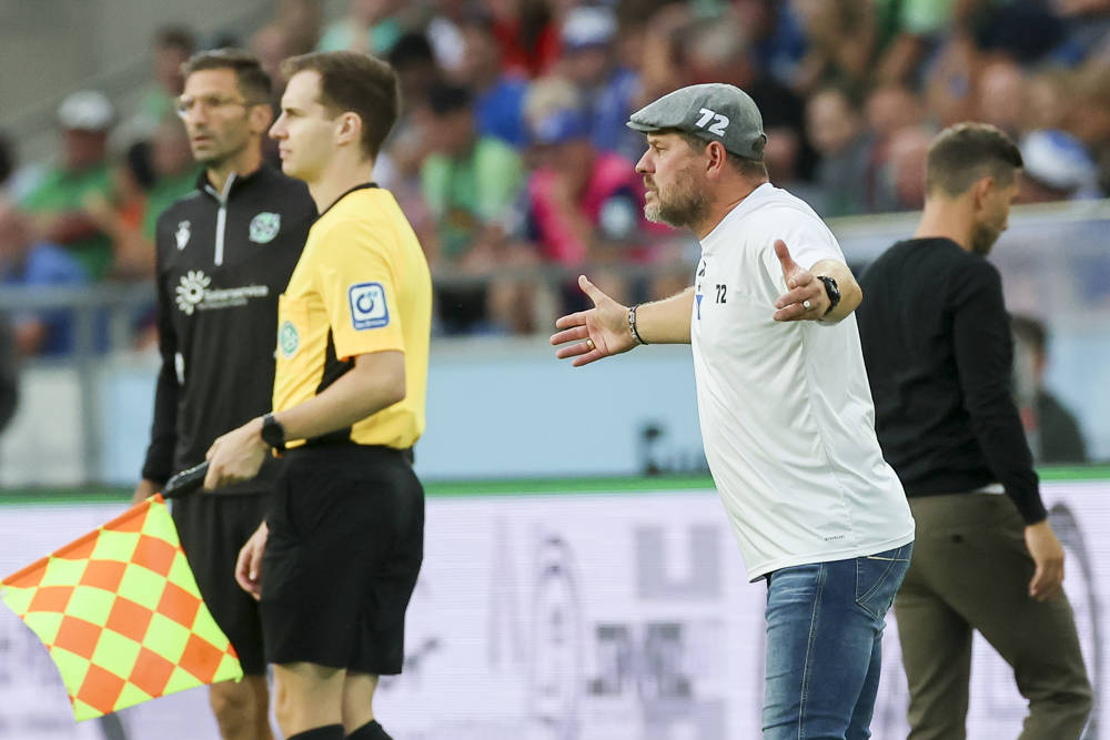 HSV-Trainer Steffen Baumgart in Hannover