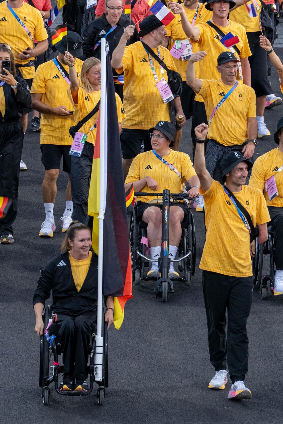 Fahnenträgerin und Medaillen-Königin: So viel Hamburg steckt in den Paralympics