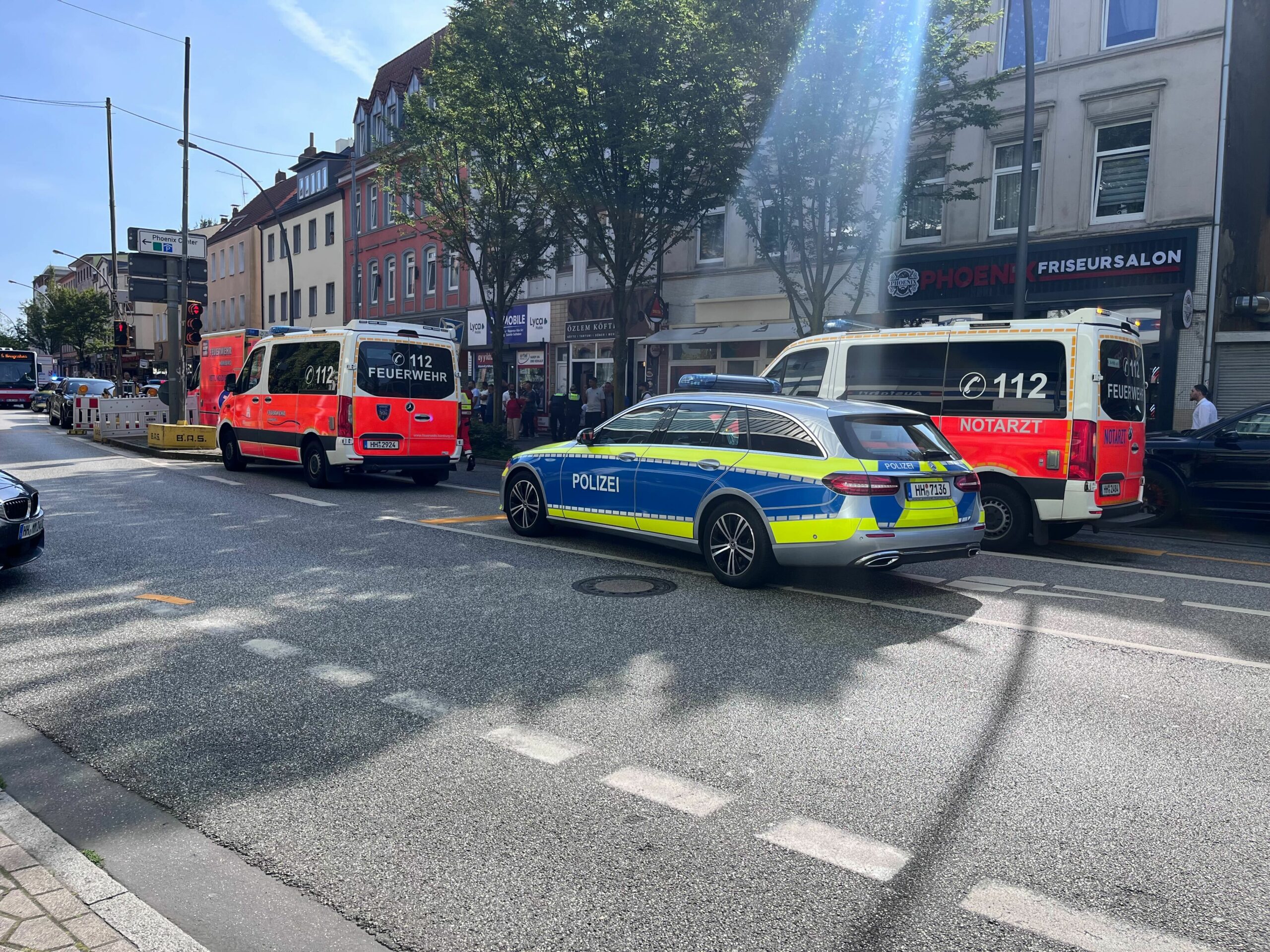 Feuerwehr sowie Polizei im Einsatz