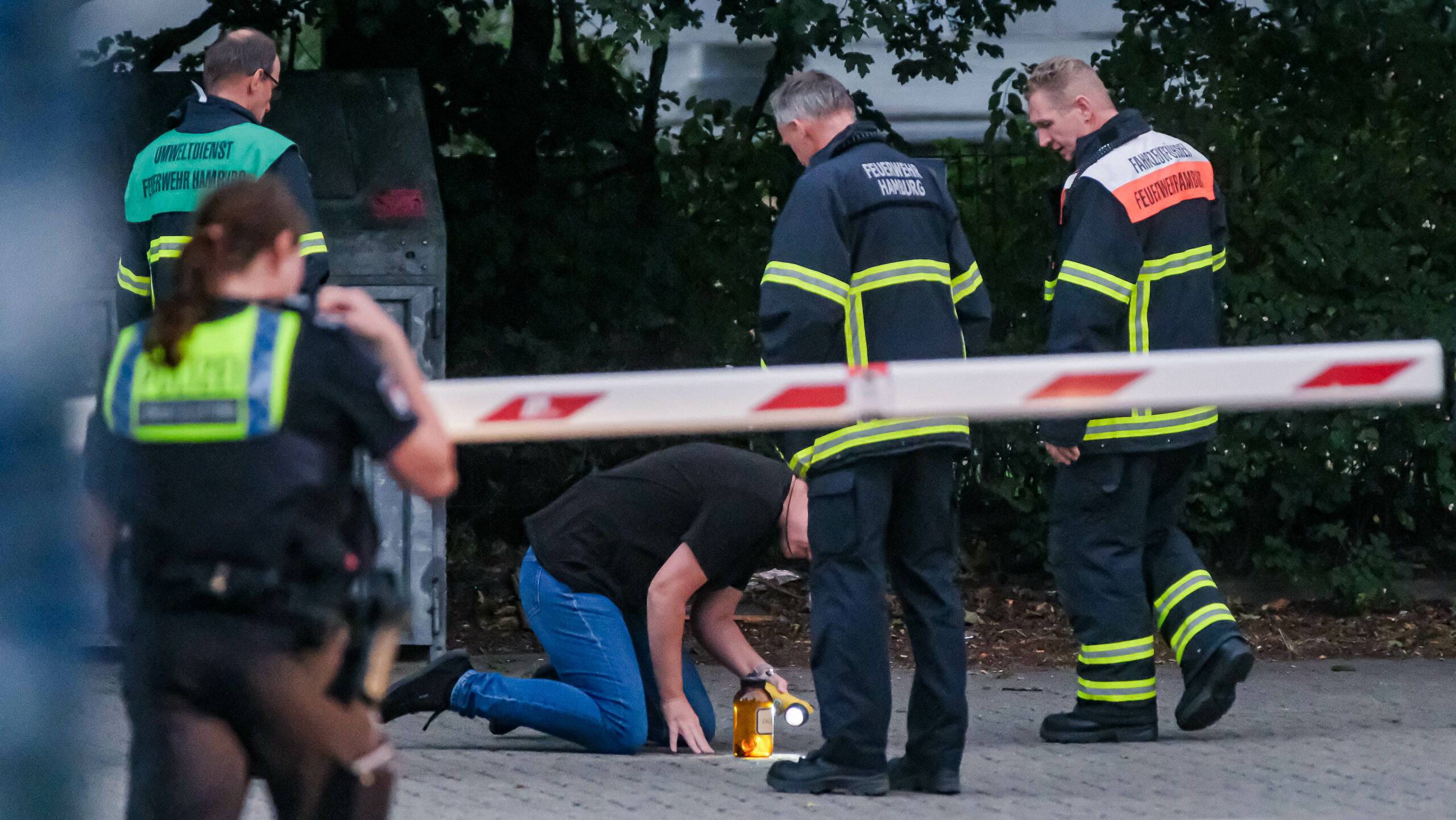 Behälter sorgt für Großeinsatz in Farmsen-Berne.