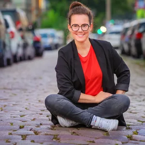 Katja Diehl setzt sich für eine Verkehrswende in Hamburg und Deutschland ein.