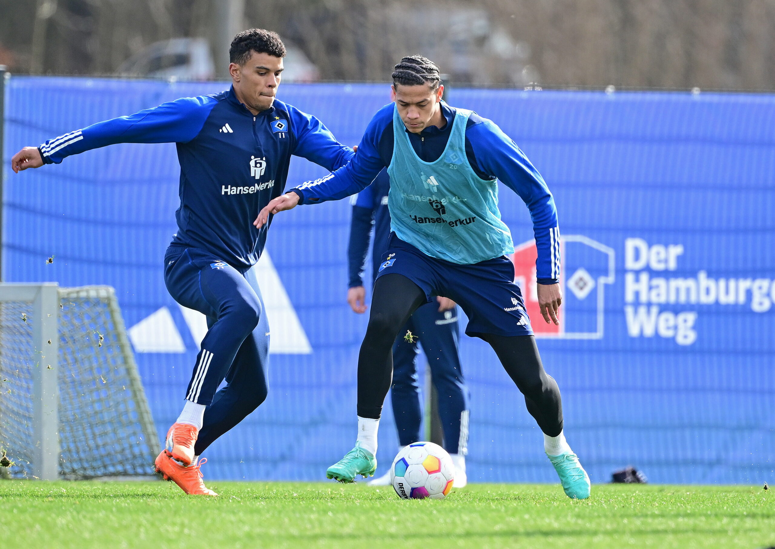 Ransford Königsdörffer und Andras Nemeth im HSV-Training