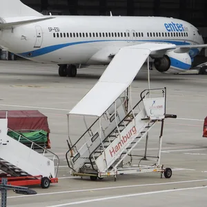 Mit dieser Maschine wurden am Dienstag abgelehnte Asylbewerber von Hamburg nach Skopje und Belgrad ausgeflogen.