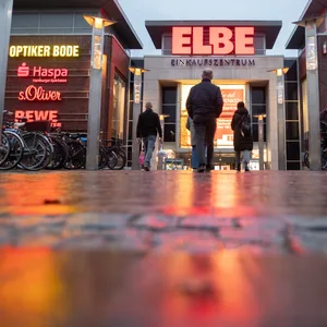 Das Elbe Einkaufszentrum (EEZ) in Hamburg-Osdorf (Archivbild).