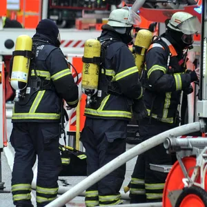 Brand in Reienhaus in Langenhorn – für Bewohner kommt jeder Hilfe zu spät
