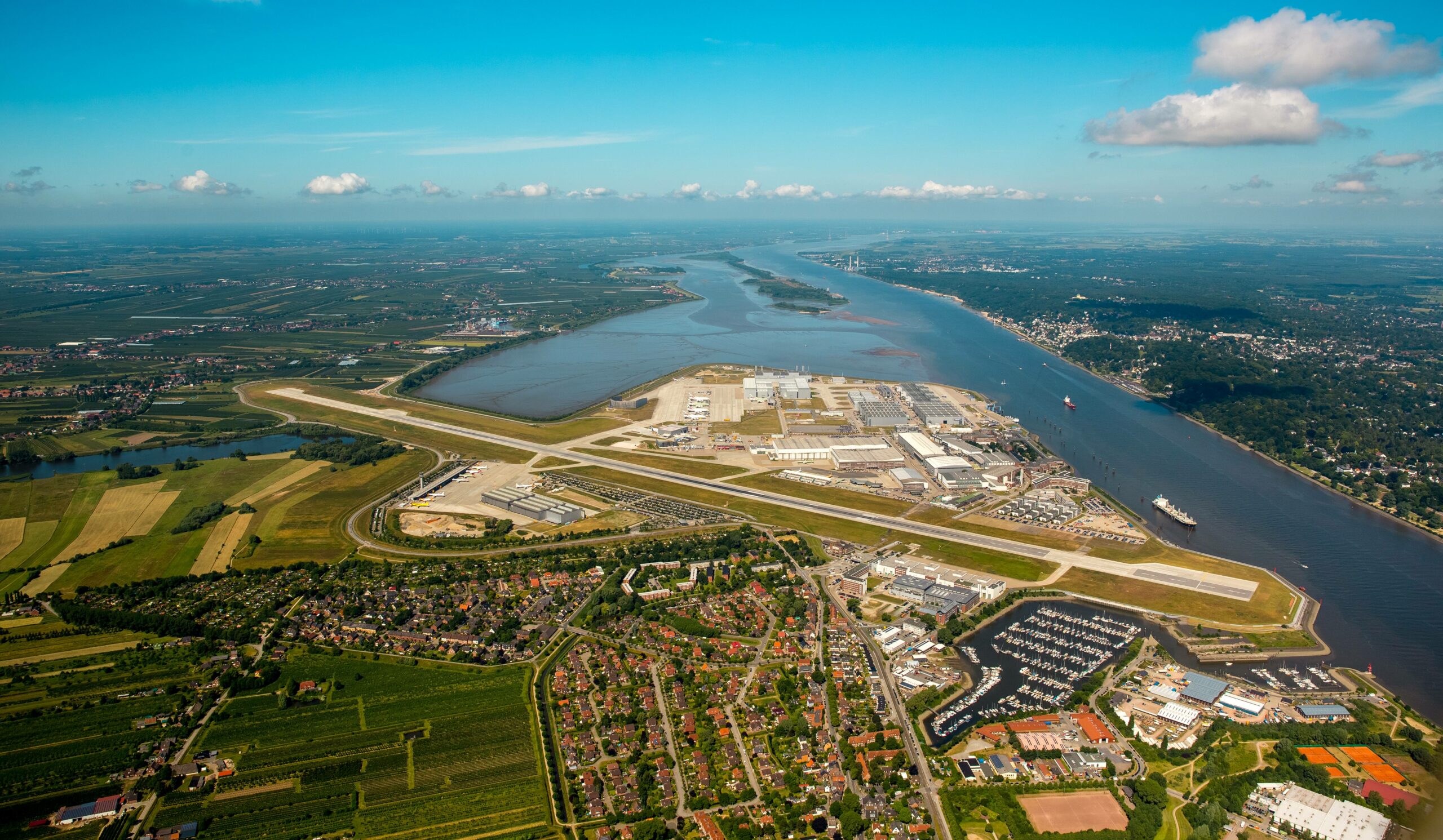 Blick über Finkenwerder