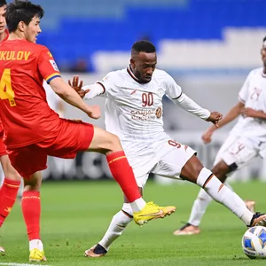 Fahad Al-Muwallad am Ball