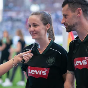 Kim Koschmieder und Jan-Philipp Kalla beim Interview