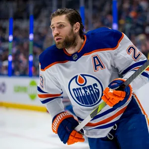 Leon Draisaitl spielt in der NHL für die Edmonton Oilers.