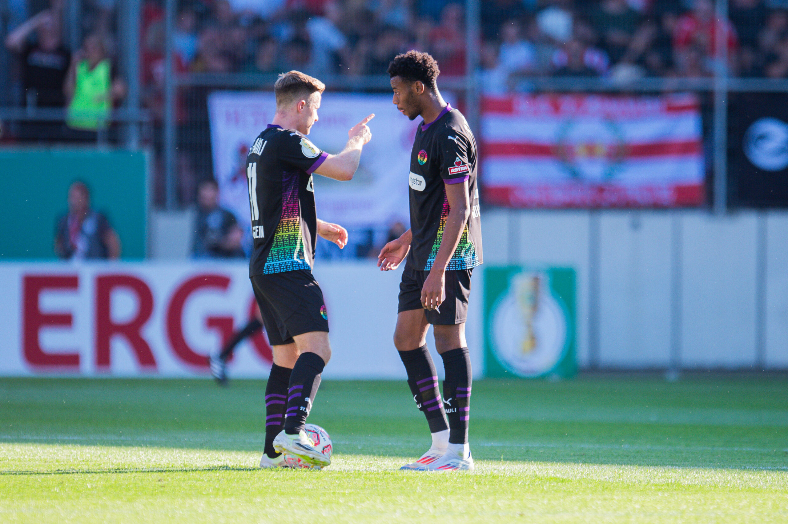 Johannes Eggestein und Morgan Guilavogui bilden das Sturm-Duo bei St. Pauli.