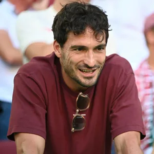 Mats Hummels wartet noch auf seinen ersten Einsatz für die AS Rom