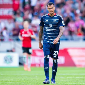 Davie Selke ist einer von fünf neuen Offensiv-Spielern beim HSV.