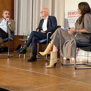 Podiumsdiskussion