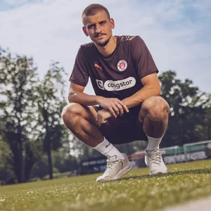 Adam Dzwigala auf dem Trainingsplatz des FC St. Pauli