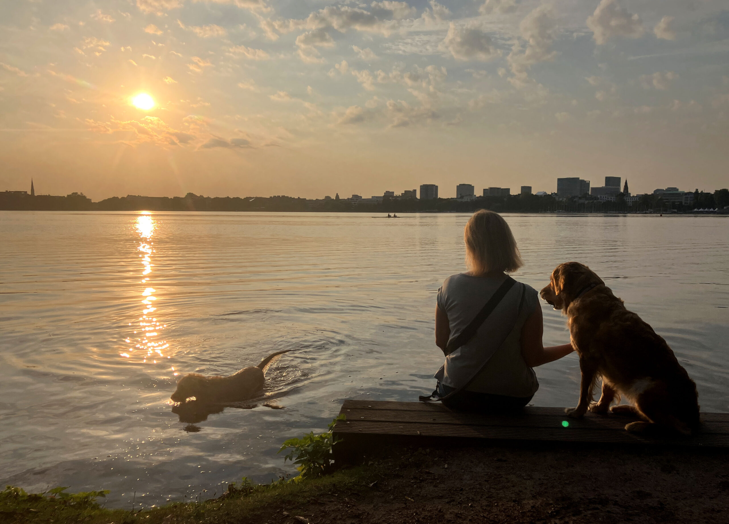 Spätsommermorgen an der Außenalster Anfang September: Der Monat hatte wettertechnisch einiges zu bieten.