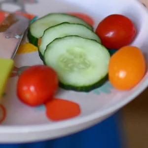 Vegetarisches Frühstück: Ob eine strikt fleischlose Ernährung gut für Kinder ist, darüber urteilen Experten unterschiedlich.