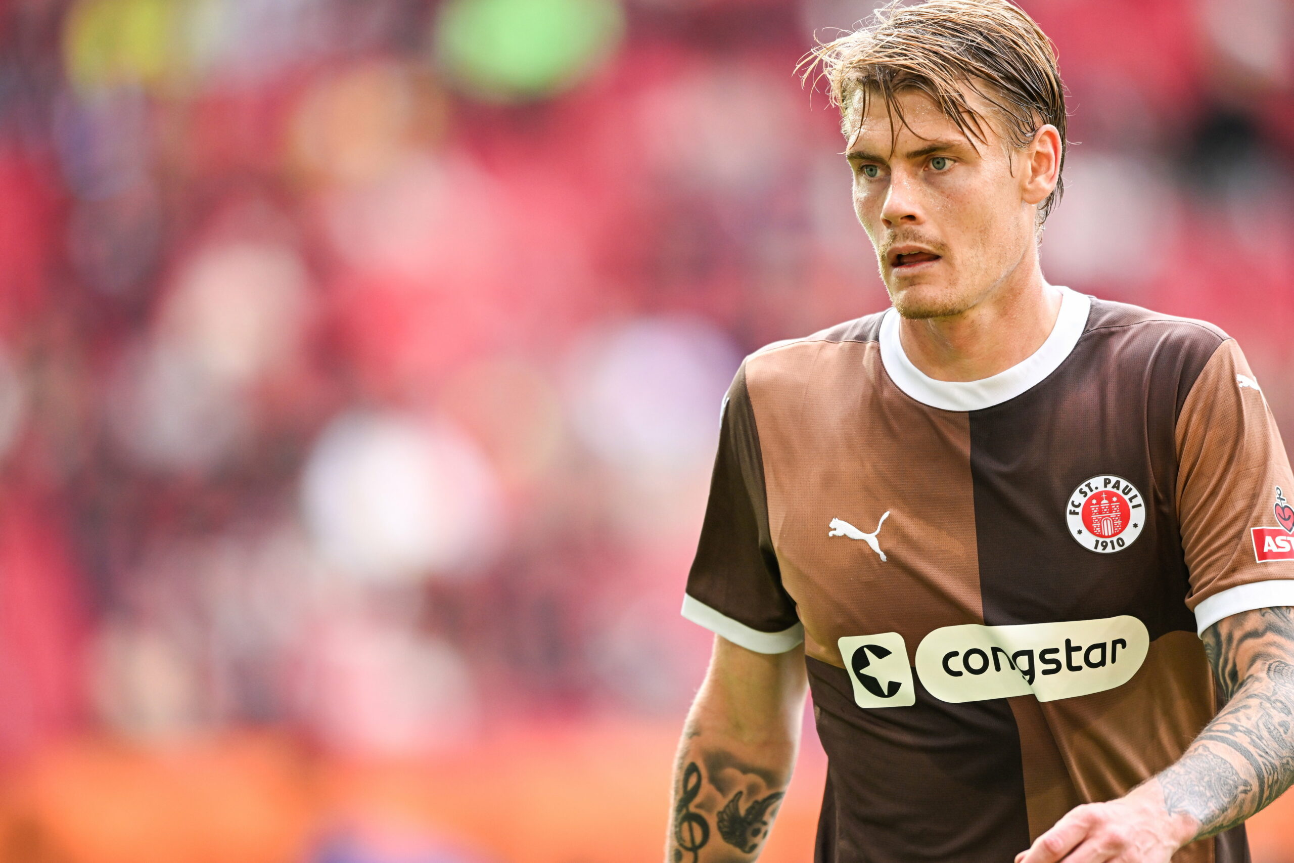 Eric Smith im St. Pauli-Trikot