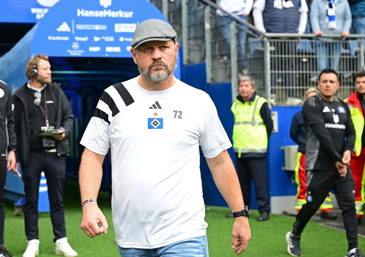 Steffen Baumgart betritt das Stadion