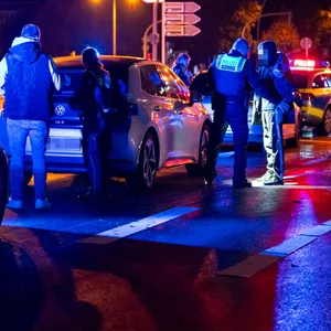 In Fuhlsbüttel: Polizei stoppt mutmaßliche wohnwobil-Diebe – alle kamen in Haft