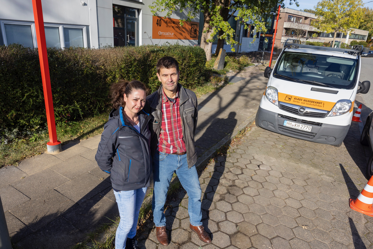 Alina Mackens und Sebastian Hildebrandt sind Geschäftsführer von zwei der insgesamt 48 Handwerksbetriebe am Poppenbütteler Bogen.