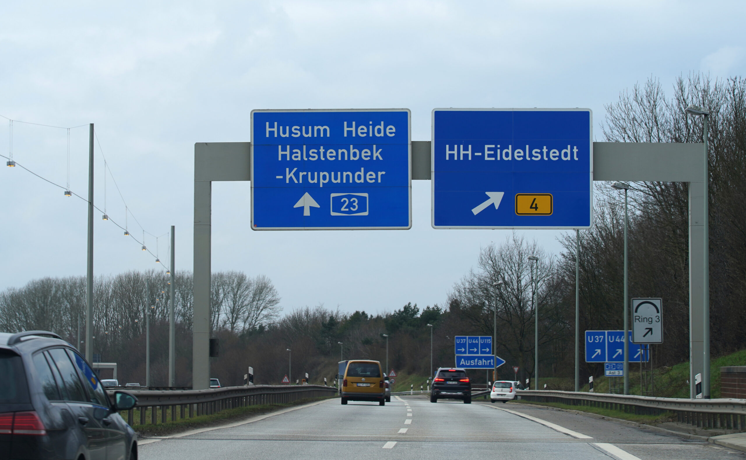 Autobahnschild A23