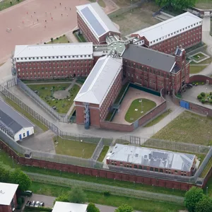 Die Hamburger Justizvollzugsanstalt Fuhlsbüttel (JVA), auch „Santa Fu“ genannt.