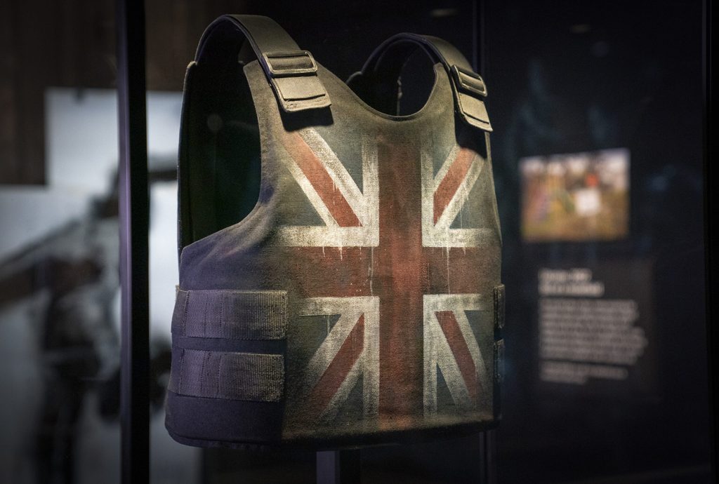 Stormzys Weste bei der „Cut & Run“-Ausstellung in Glasgow