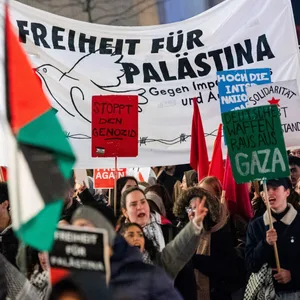 Am Samstag findet in Hamburg eine pro-palästinensische Demonstration statt. Die Veranstalter rechnen mit bis zu 5.000 Teilnehmern – die Polizei hingegen von etwa 1.500.