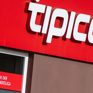 Überfall auf Tipico Wettbüro in Lohbrügge – Täter drohte mit Messer und entkam mit seiner Beute