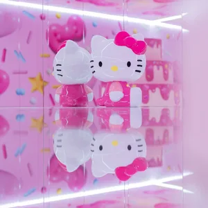 Hello Kitty 50