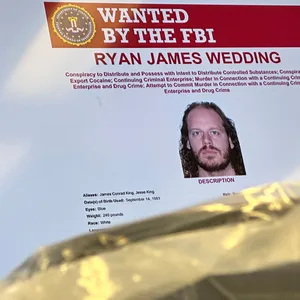 Ein Fahndungsanzeige des FBI mit dem Gesicht von Ryan Wedding