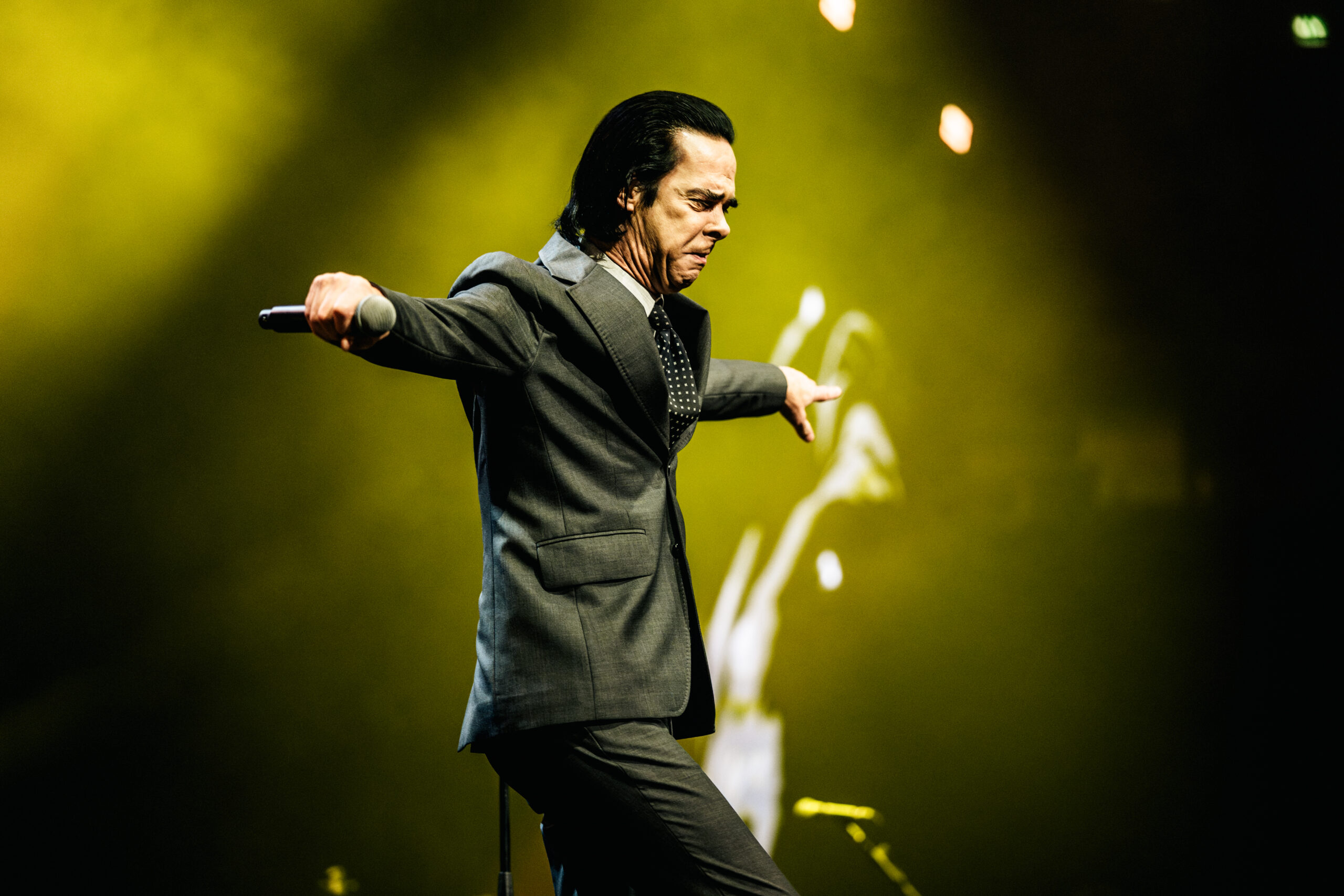 Sexy, eigenwillig, hingebungsvoll: Nick Cave in der Barclays-Arena in Hamburg.