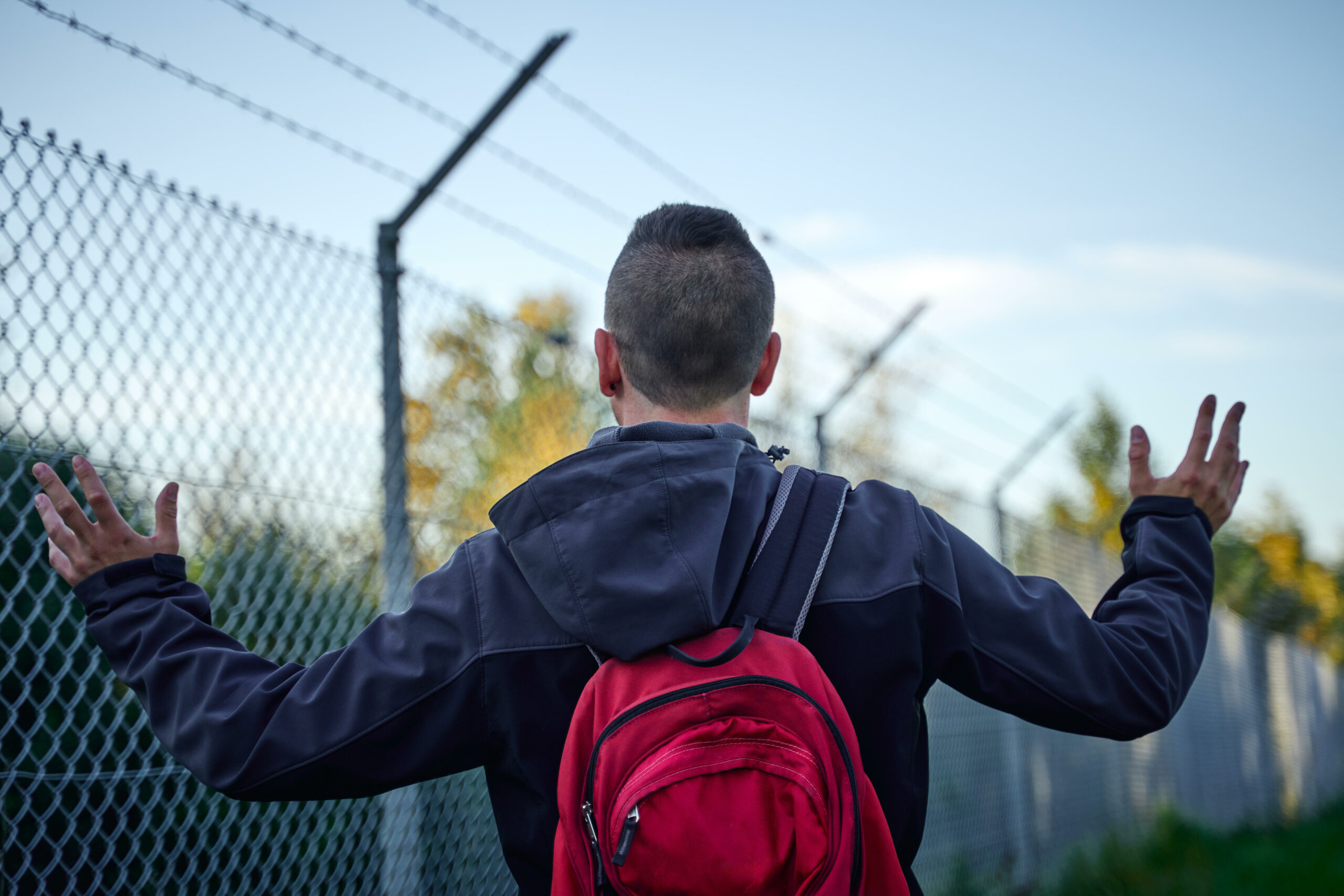 Asyl-Bewerber stoßen in Europa immer häufiger auf Hürden – im übertragenen Sinne wie im wörtlichen (Symbolbild)