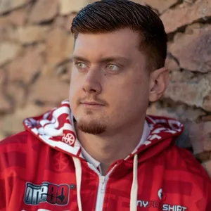 Niko Springer bei Instagram