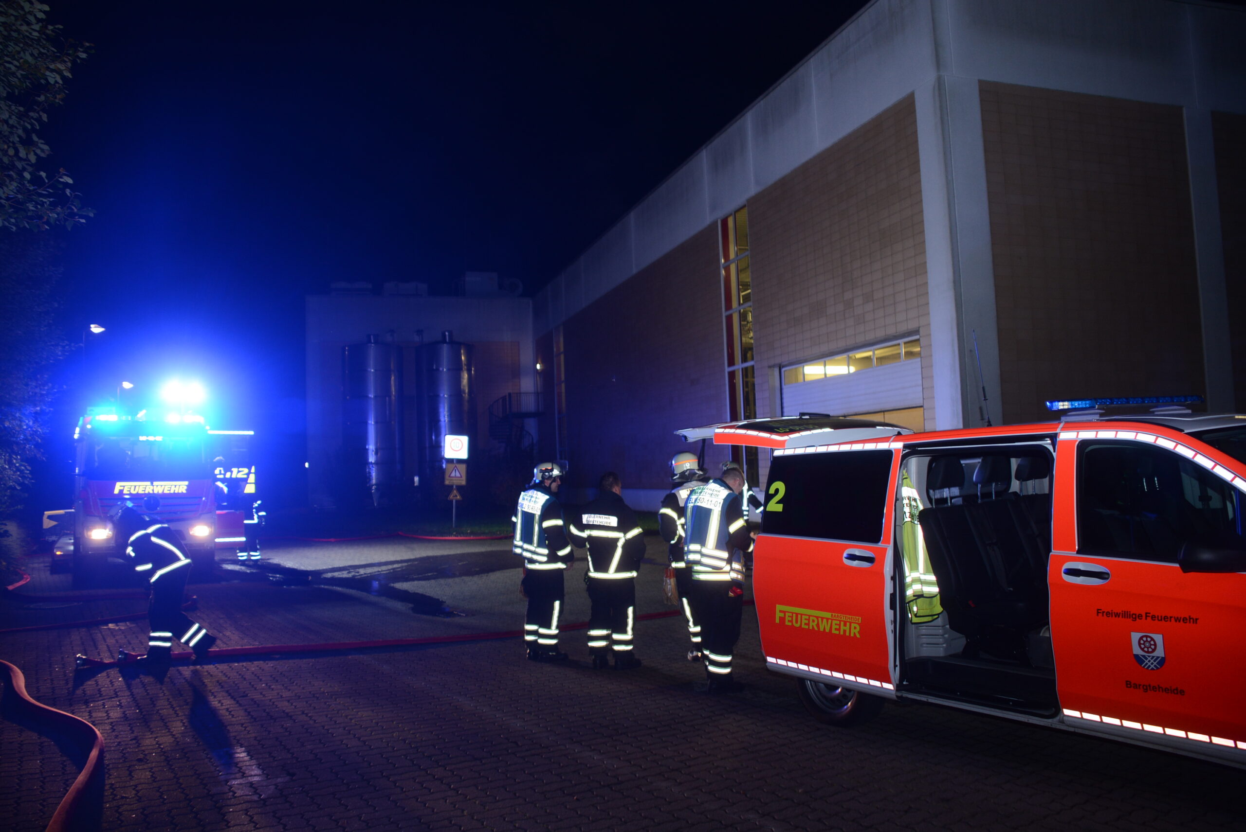 Feuerwehreinsatz in Honigfabrik