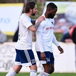Martin Harnik und Lennard Sowah bei einem Spiel der TuS Dassendorf