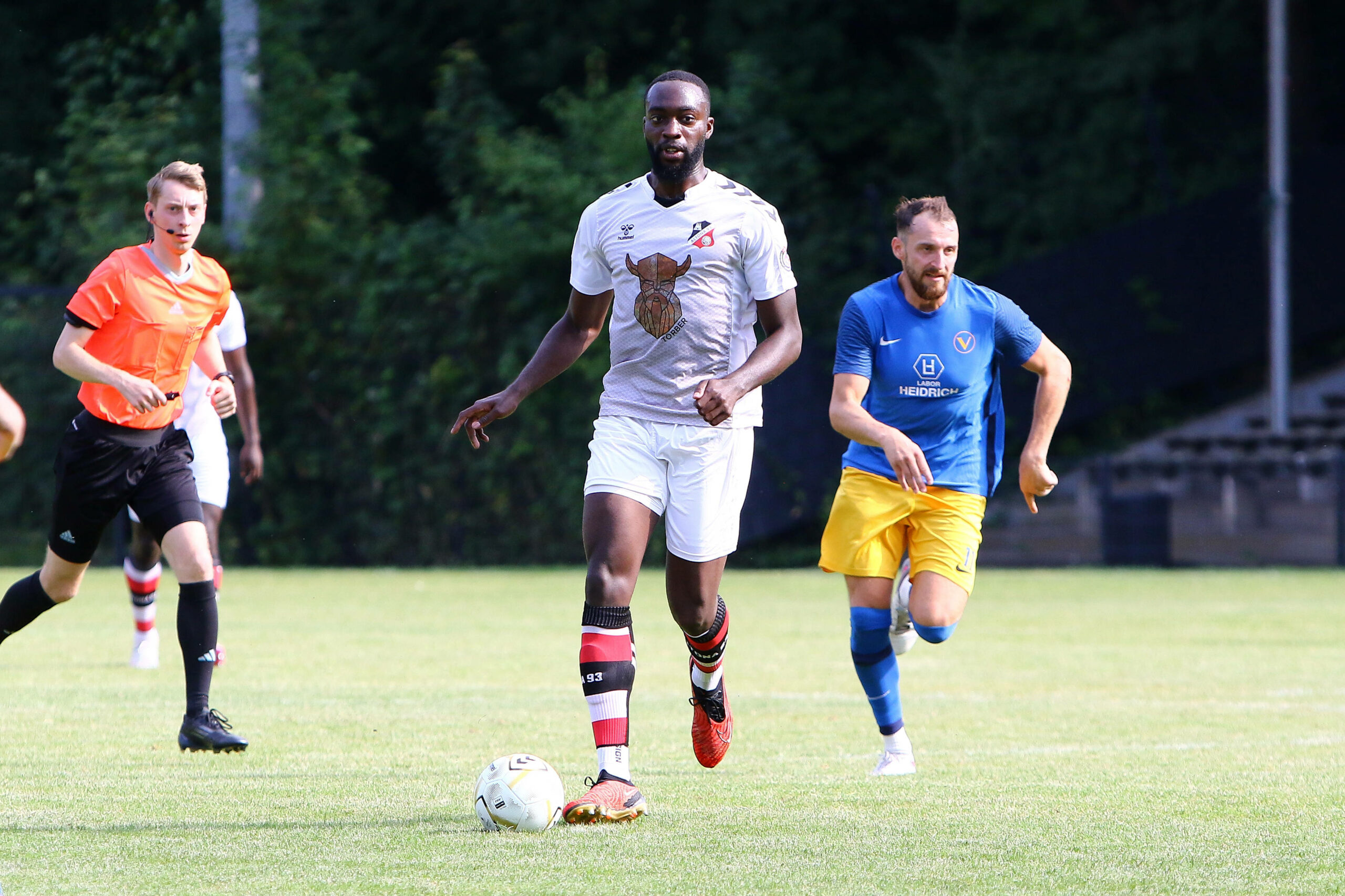 Oliver Doege führt den Ball