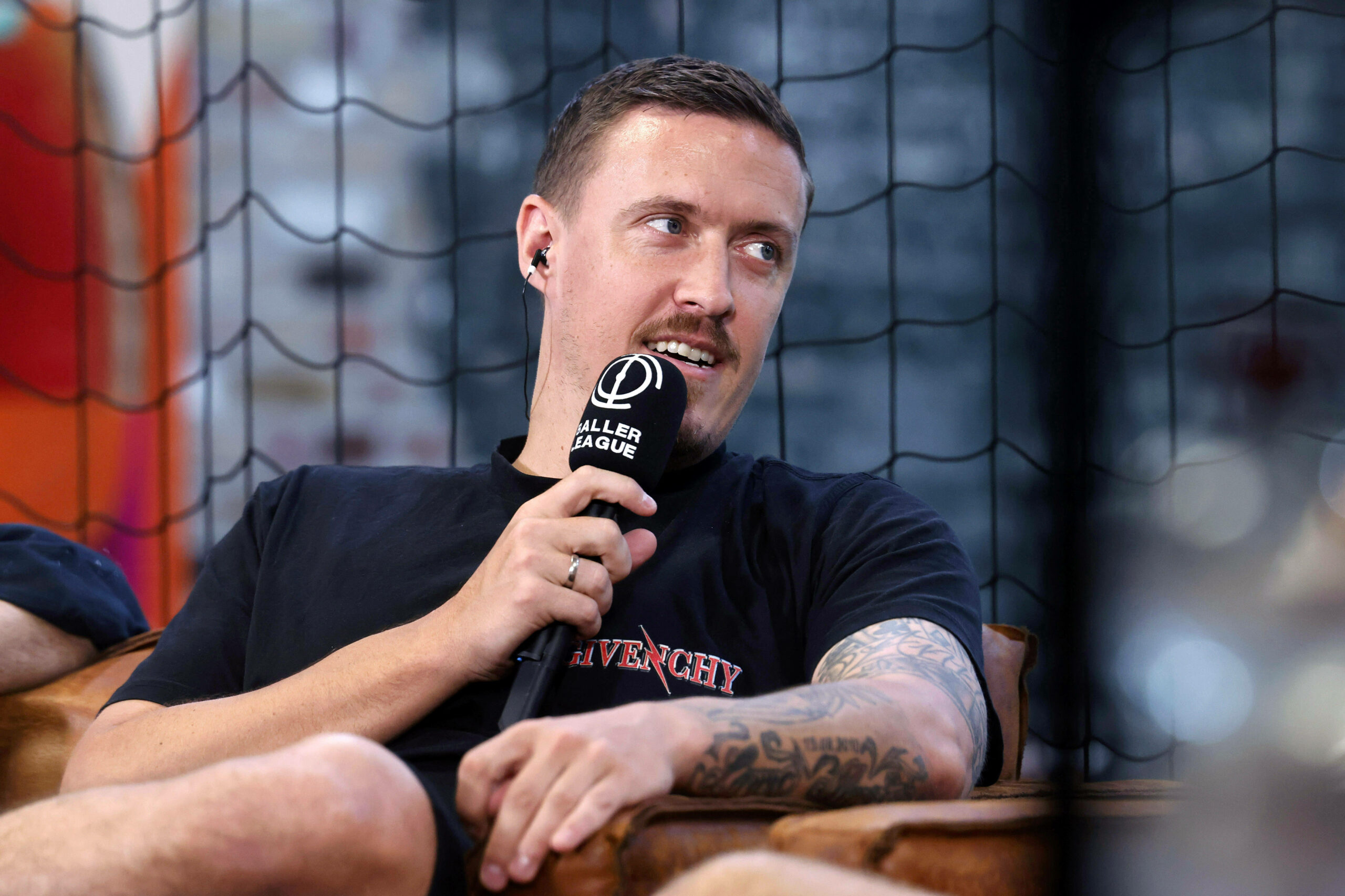 Max Kruse bei einem Interview mit der Baller League