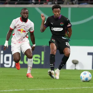 Morgan Guilavogui trifft im DFB-Pokal gegen Leipzig