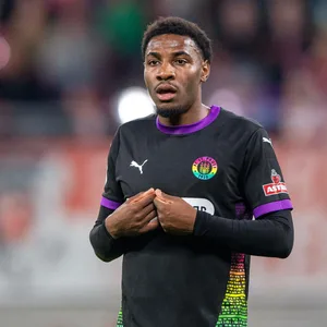 Oladapo Afolayan schaut fragend