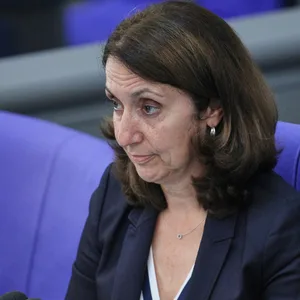 Aydan Özoguz (SPD) ist Bundestagsvizepräsidentin