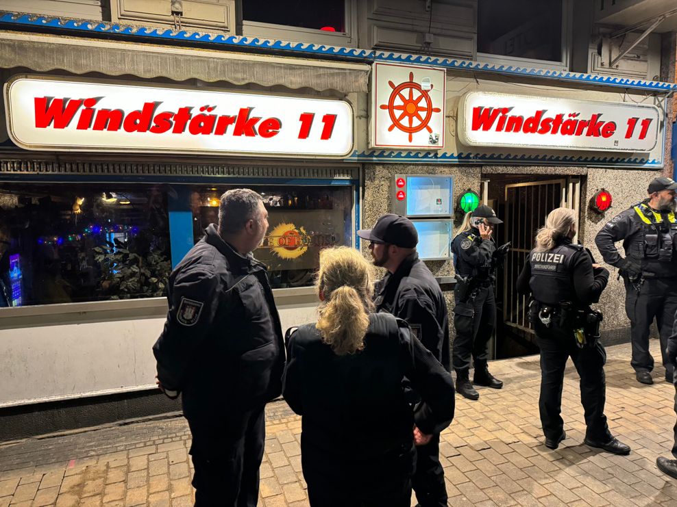 Razzia in der Kneipe „Windstärke 11“